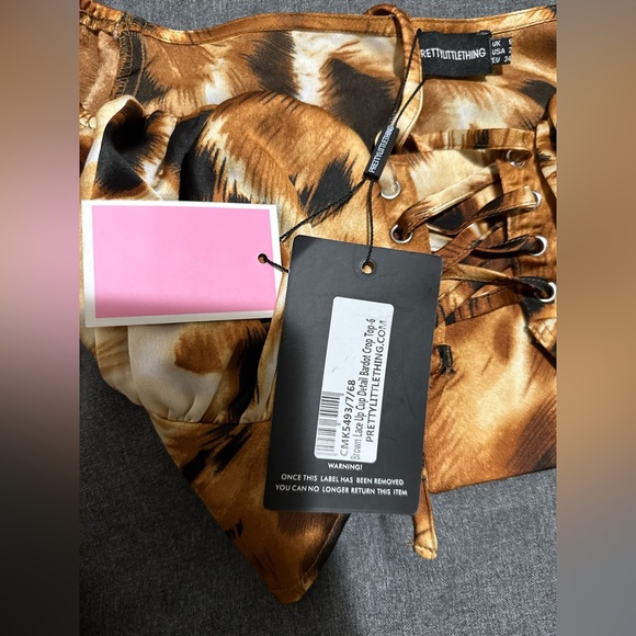 PRETTY LITTLE THING WOMEN’S TOP - Picture 3 of 6